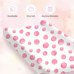 Sel Natural changing pad cover made from ultra-fine fiber for gentle skin contact.