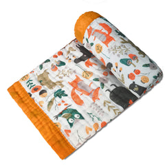 Setaria Viridis forest animals blanket close-up, breathable muslin texture for baby comfort
