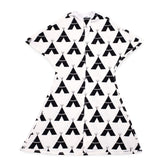 SleepingBaby Zipadee-Zip with patented starfish design for cozy, secure sleep.