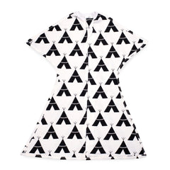SleepingBaby Zipadee-Zip with patented starfish design for cozy, secure sleep.