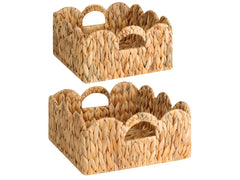StorageWorks scalloped wicker basket close-up weave showcases natural texture and craftsmanship.