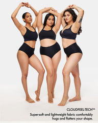 Strawberry Weeks LeakProof2 dual-size fit highlights versatile sizing.