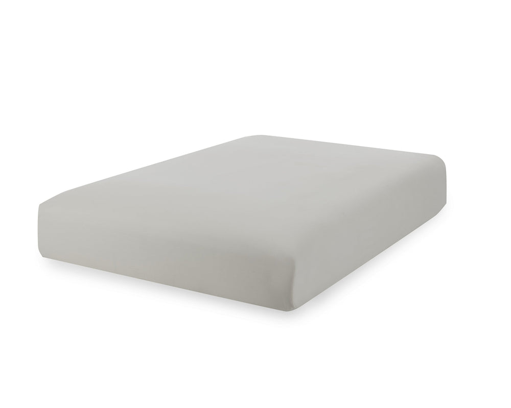 Superity Linen crib sheet close-up in soft 100% cotton for gentle baby skin.
