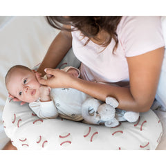 Sweet Jojo Designs baseball-print cover with hidden zipper keeps a neat, snug look during feeds.