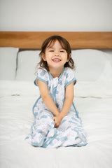 TADO MUSLIN sleep sack two-way zipper for easy dressing and diaper changes.