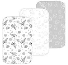 Tansy Panda Mika Micky bassinet sheet with snug elastic edge in soft cotton.