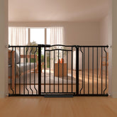 THEYFIRST 53-62 wide baby gate in doorway, safe for children and pets.