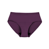 Thinx For All Leaks hip-hugger underwear model wear demonstrates discreet protection