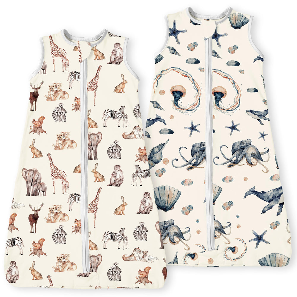 TotBasic sleep sack with a 2-way zipper for easy changes.
