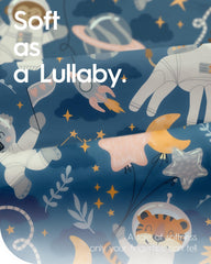 TOTBASIC easy-care sheet withstands frequent washing for durable nursery essentials.