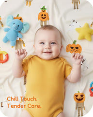 TotChill deep-pocket crib sheet keeps the mattress smooth and secure.