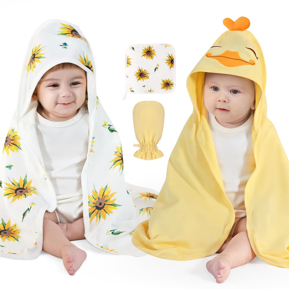 UKMOT hooded baby towel in duck, front view, keeps baby warm after bath.