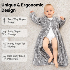 Unnivoll wearable blanket gives roomy fit to prevent kicking off.