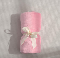 UOZZI BEDDING soft microfiber fabric close-up emphasizing gentle skin contact