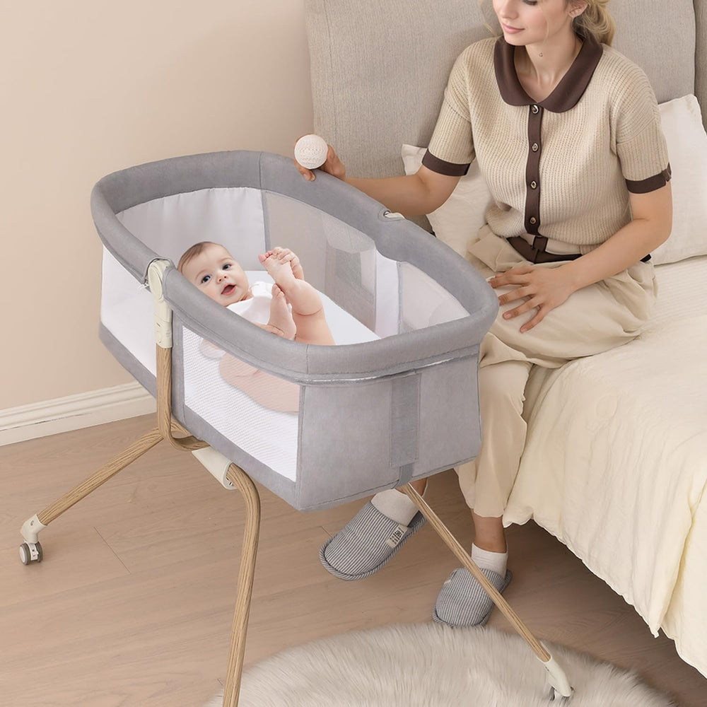 Venowu bedside crib quick-fold demonstrates fast, travel-ready setup for parents