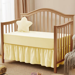 Close-up of ultra-soft bamboo rayon fabric used in Vonty crib sheet.