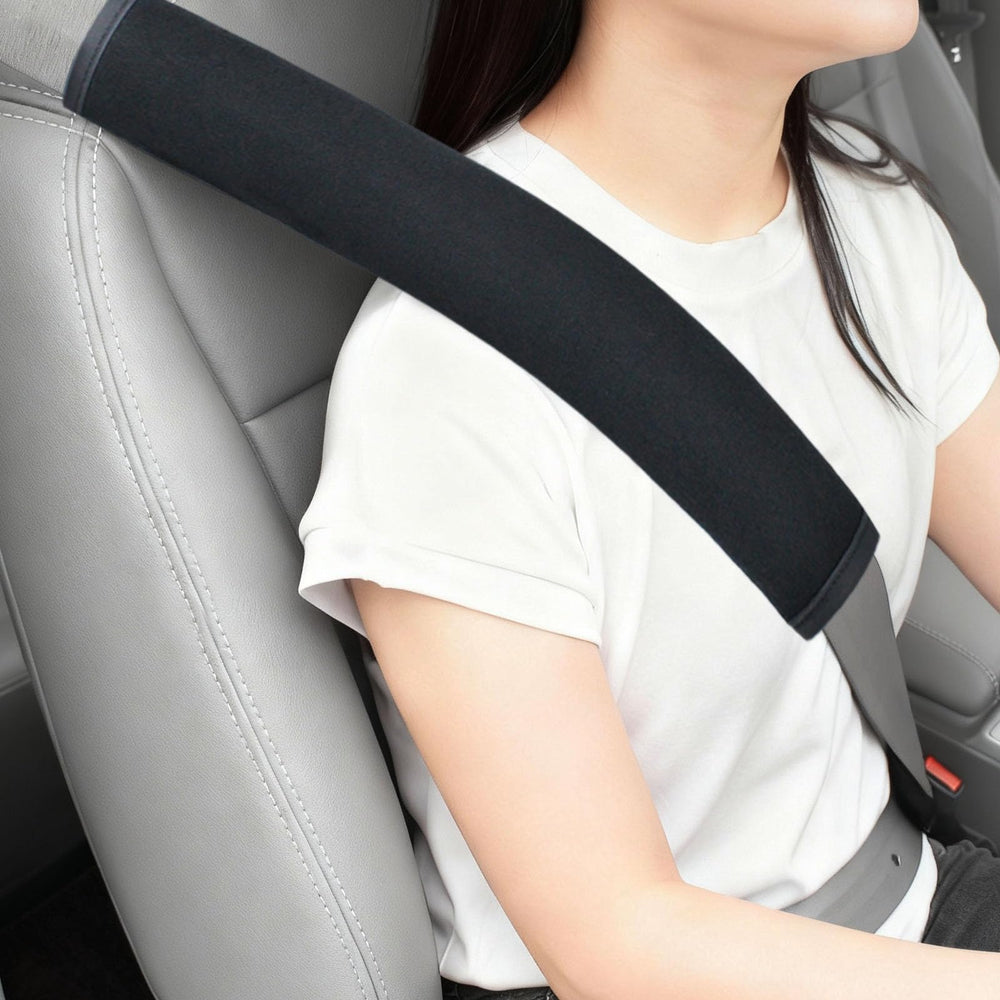 VRSHMB extended seatbelt cover pad front view; boosts shoulder comfort.