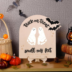 WAWUO Trick-or-Treat Footprint Art turns prints into charming Halloween decor