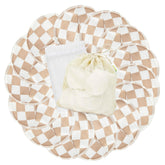 Wegreeco nursing pads close-up shows soft fabric for daily comfort.