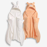 WODHOY toddler hooded towel with animal face keeps baby warm after bath.