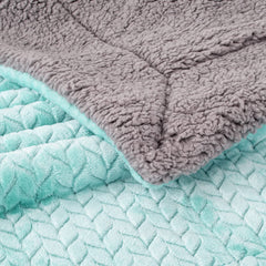 Wonder Miracle fuzzy blanket for travel provides lightweight coziness on the go.