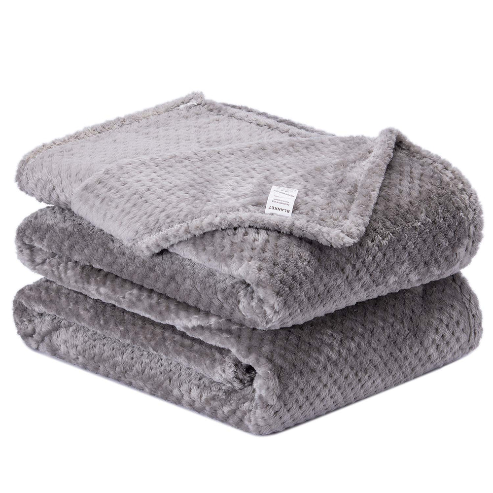 Wonder Miracle fuzzy throw blanket close-up shows plush texture for cozy warmth