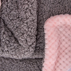 Wonder Miracle stroller travel blanket pink proves ideal on-the-go warmth