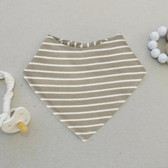 Woolino merino baby bib printed vs solid pack shows versatile outfits