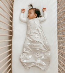 Woolino merino wool lining close-up showing temperature regulation and softness.