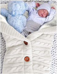 XMWEALTHY soft wool fleece texture highlights breathable warmth