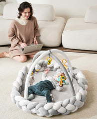 Yacul twisted fence provides soft protection for safe tummy time and cozy engagement.