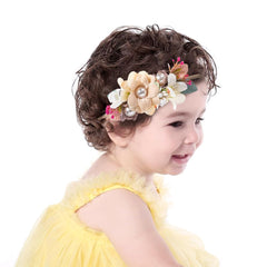 Yheahin stretchy nylon headband provides gentle, secure fit for growing babies