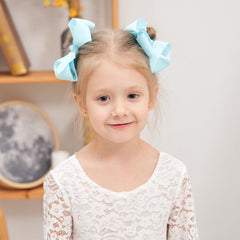 YHXX YLEN bows clipped into ponytails or braids stay put.