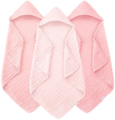 YOYOO muslin hooded baby towel pink close-up showing soft cotton and plush feel.