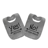 YSCULBUTOL Yes We Are Twins bib in grey for newborns, soft cotton and comfortable wear