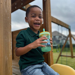 Zak Designs Bluey Kelso toddler cups 15oz capacity, silicone straw close-up.