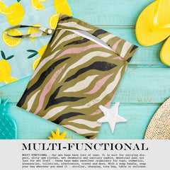 zcyxuuw Wet Bag doubles as travel-makeup-bag and organizer.
