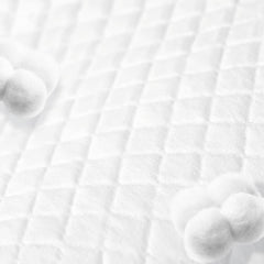 Zdolmy disposable changing pad blue 100-pack pack-shot for mess-free diaper changes.