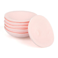 Zerodis nursing pads with contoured design for discreet daily wear.