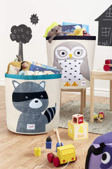 3 Sprouts durable cotton canvas construction supports daily toy use