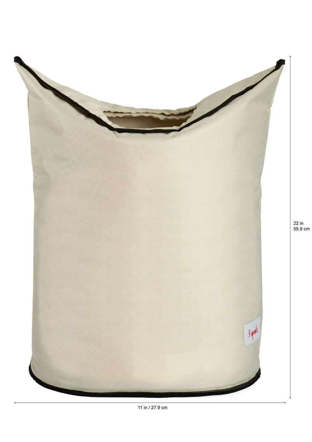 3 Sprouts Lion hamper with lid demonstrates concealed storage for tidy nurseries.