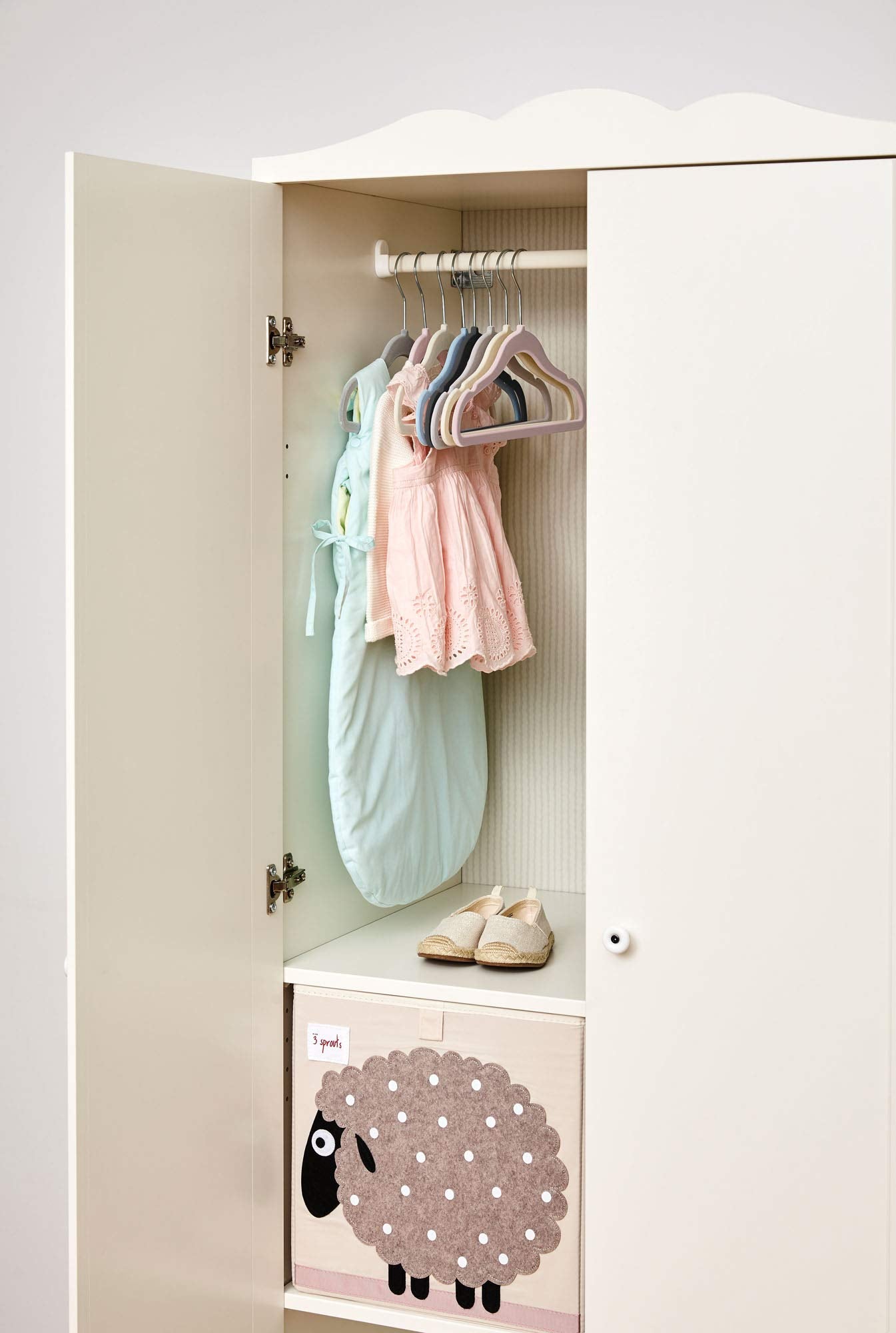 3 Sprouts toy storage cube polyester material feels soft yet durable.