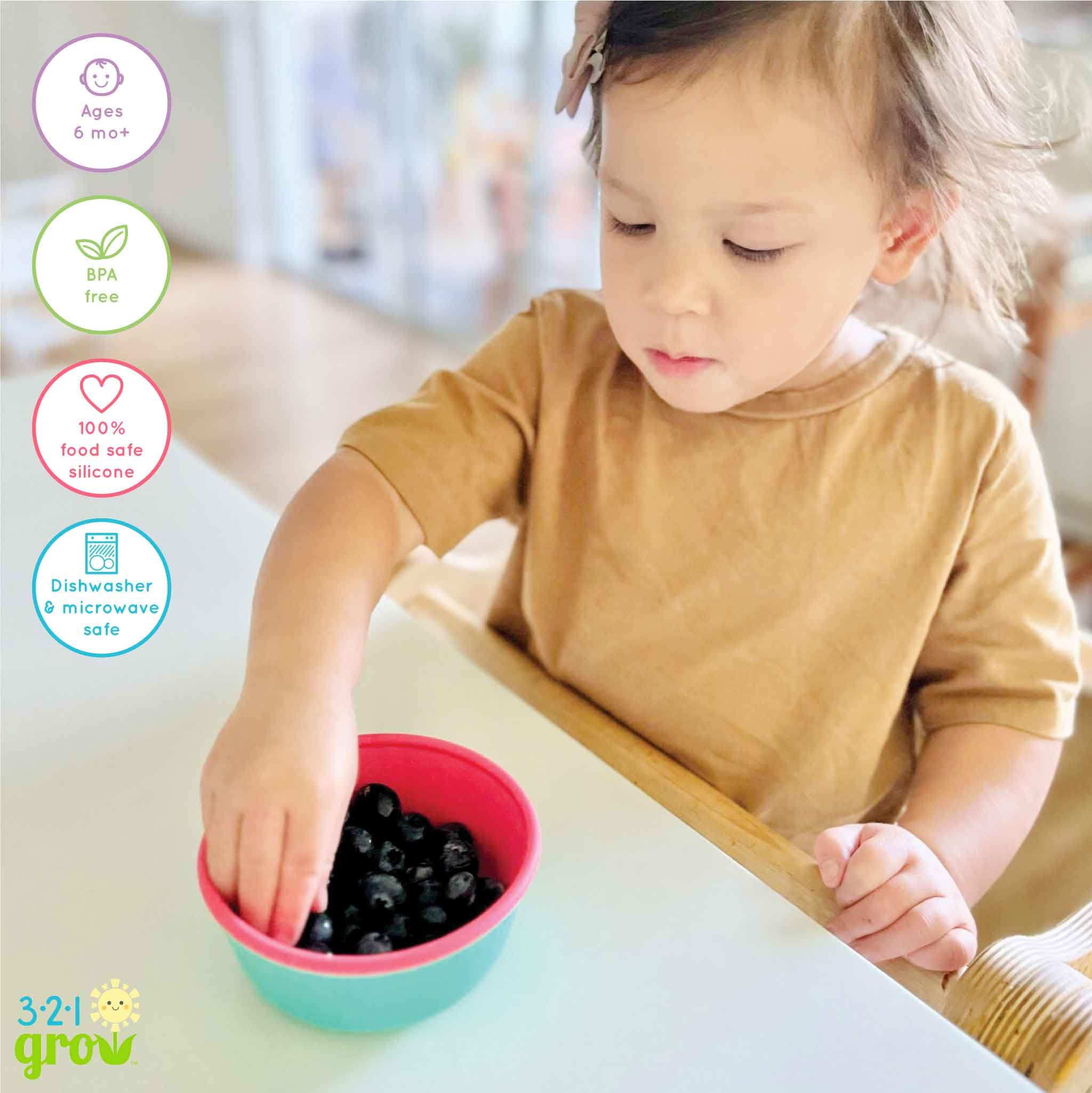 321 Grow silicone easy scoop safety-tested and toxin-free for parents' peace of mind.