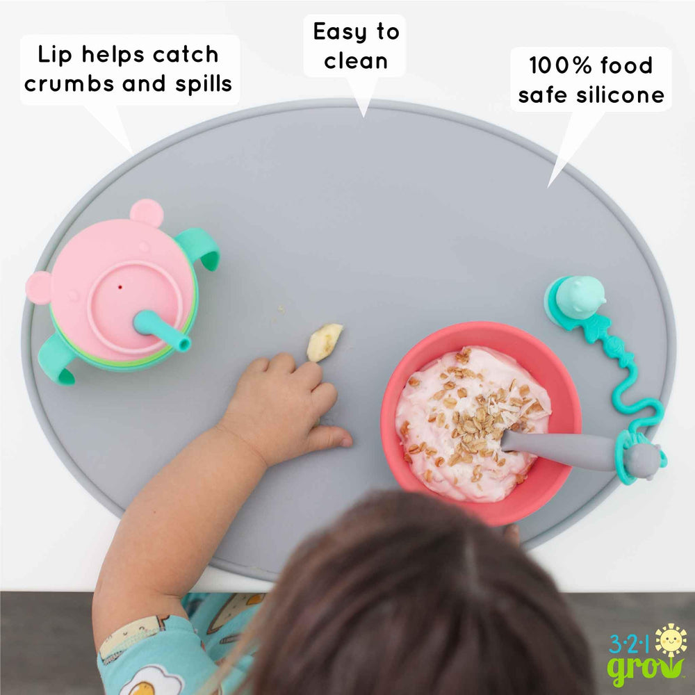 321 Grow Sit with Me placemat set silicone material is flexible and easy to wipe clean.