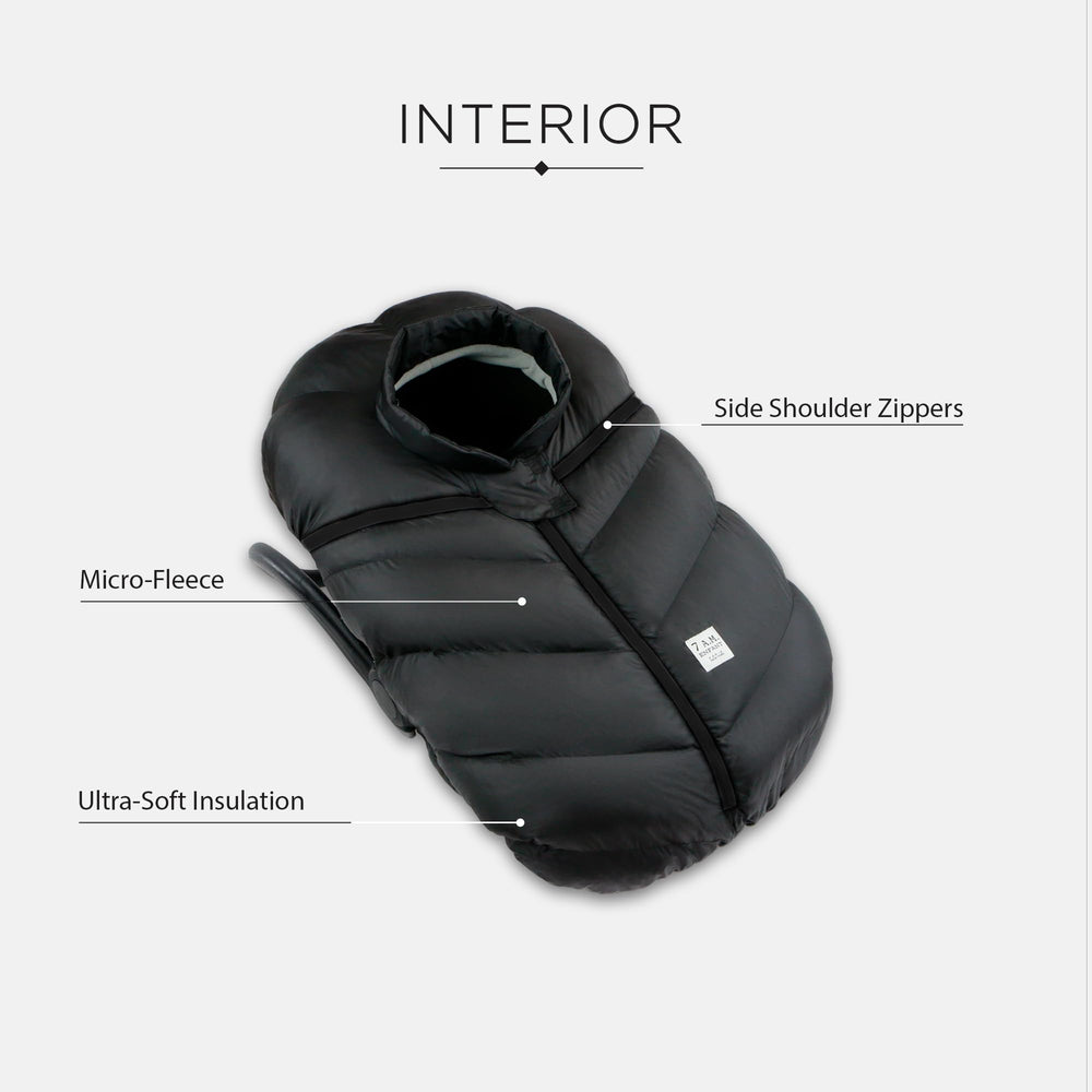 7 A M Cocoon center zipper for fast access to baby