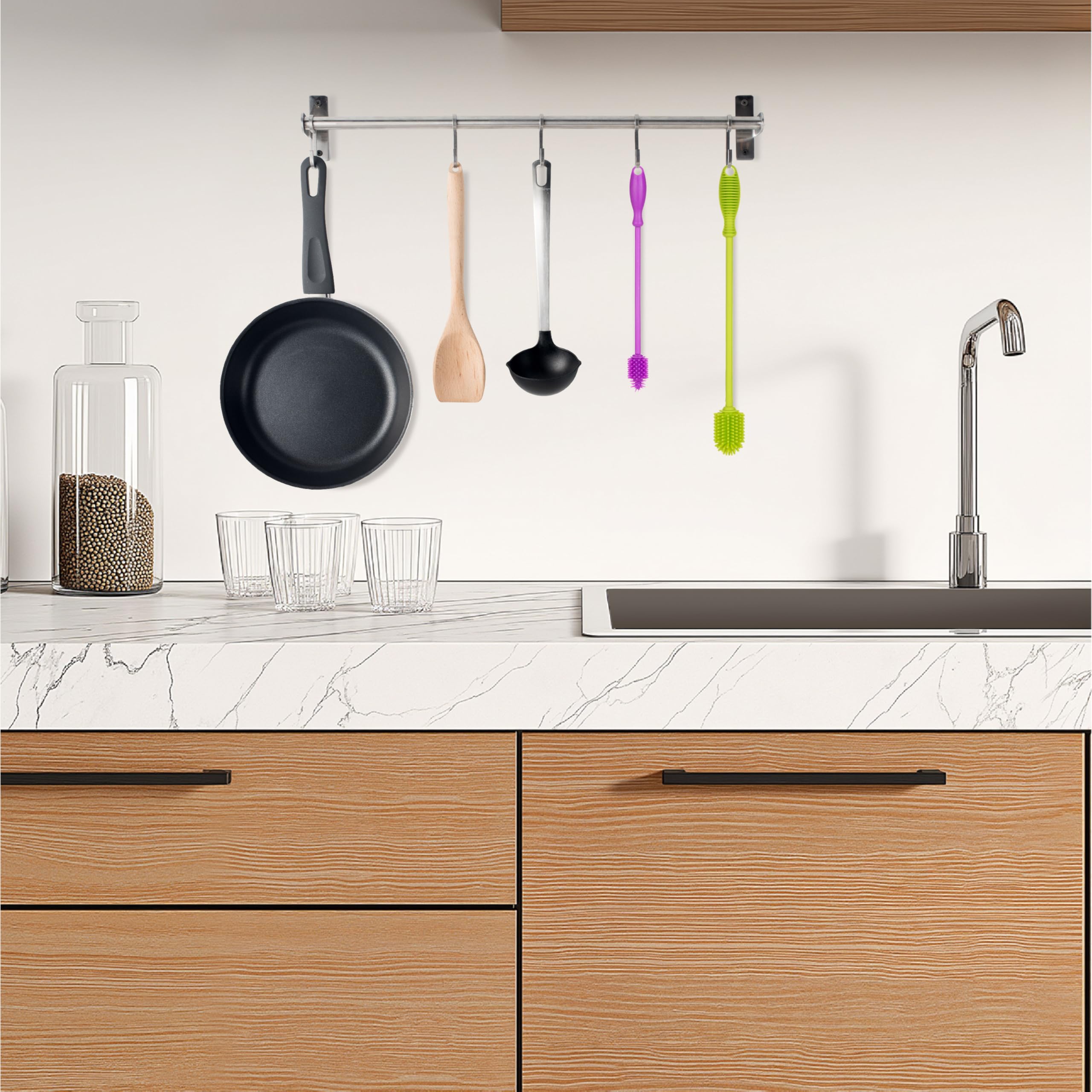 A-Brush long handle helps reach deep corners in bottles and glasses.