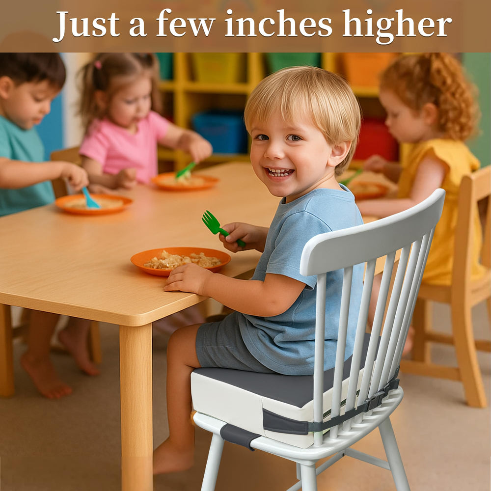 AAAini padded interior sponge provides comfort during longer mealtimes.