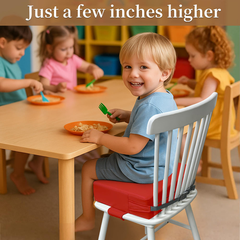 AAAini booster seat with waterproof fabric for quick wipe-clean spills