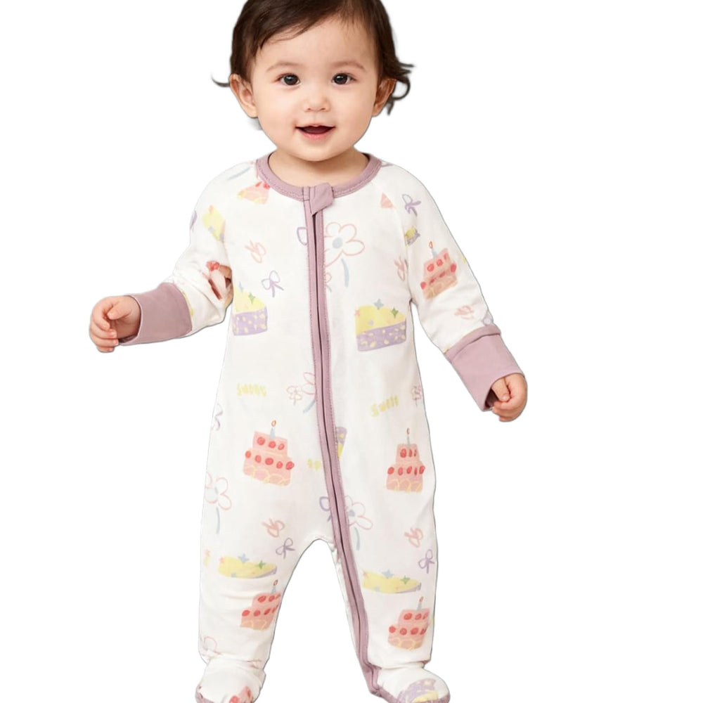 Aablexema tagless label and chin guard reduce irritation during feeding and play.