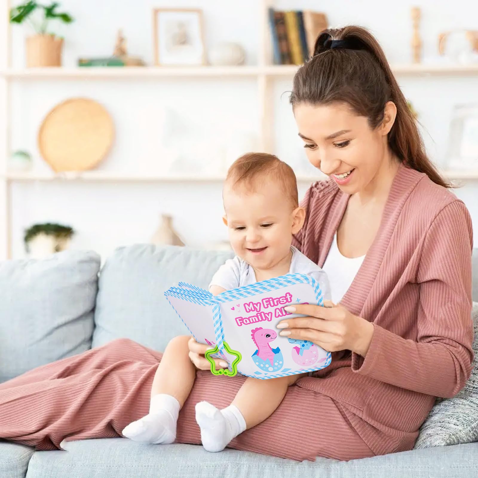 abcxgood Photo pockets protect 4x6 photos from tears and spills.